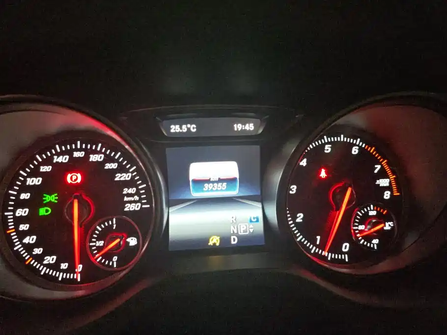 Mercedes-Benz CLA (Import) — миниатюра 14