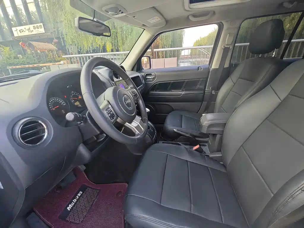 Jeep Patriot — миниатюра 9