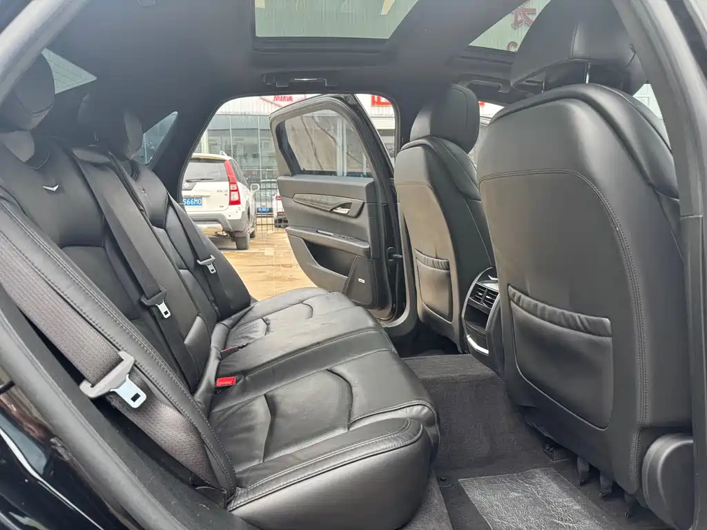 Cadillac CT6 — миниатюра 13