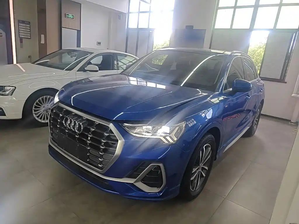 奥迪Q3 2021款 35 TFSI 进取动感型 2021