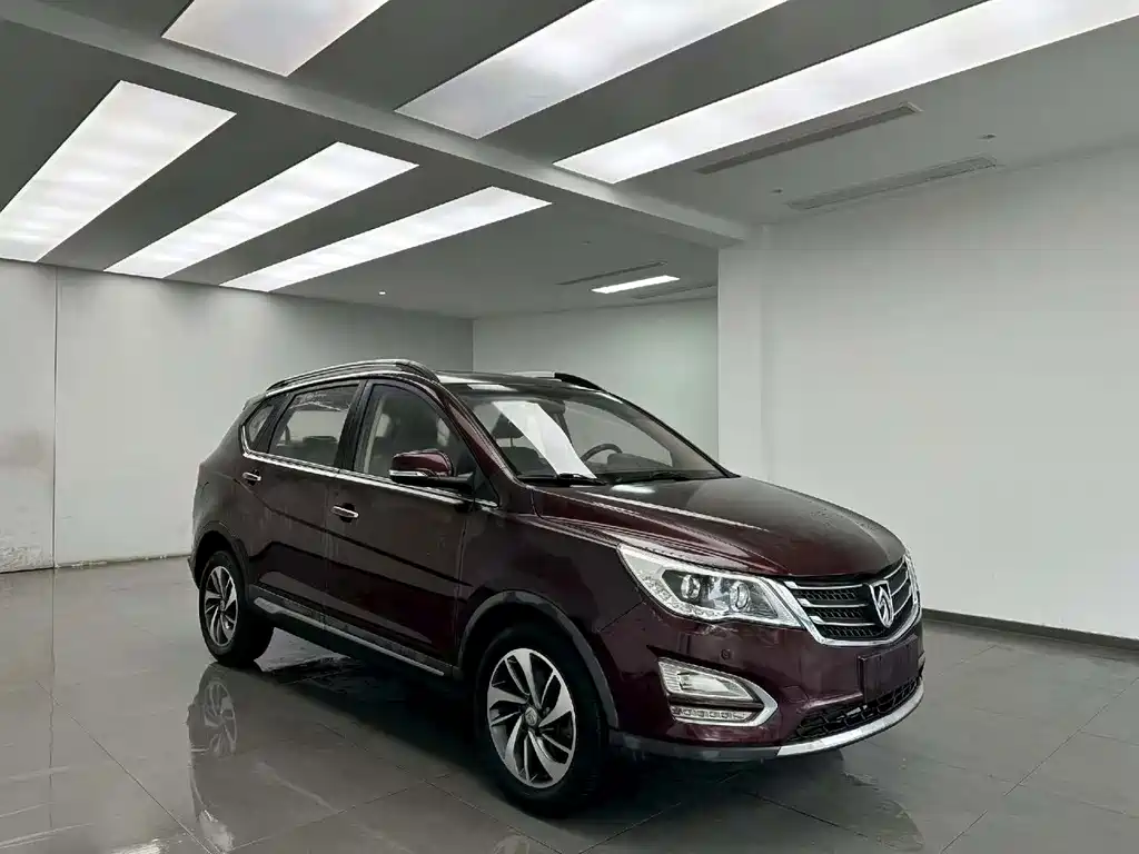 Baojun 560 1.8L Manual Luxury Type, фото 3