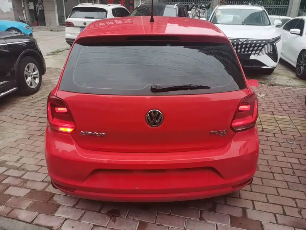 Volkswagen Polo — миниатюра 6