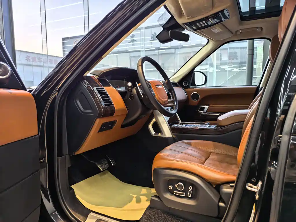 Land Rover Range Rover 2017 3.0 SC V6 AB Long Wheelbase