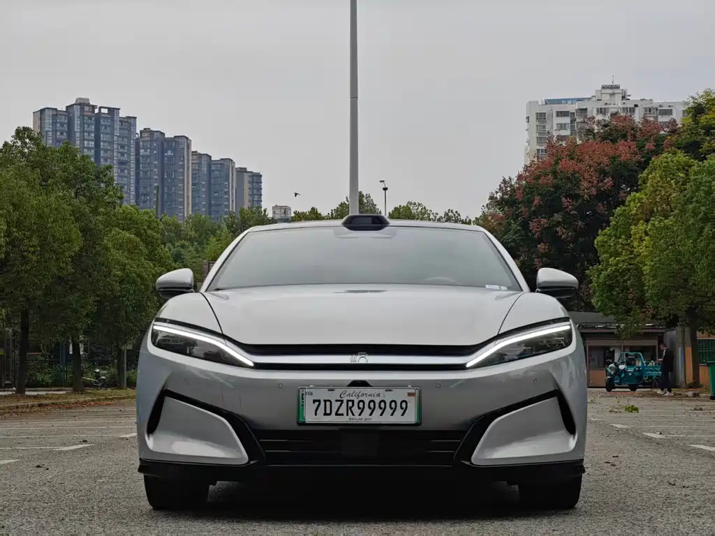 BYD Han L — миниатюра 2