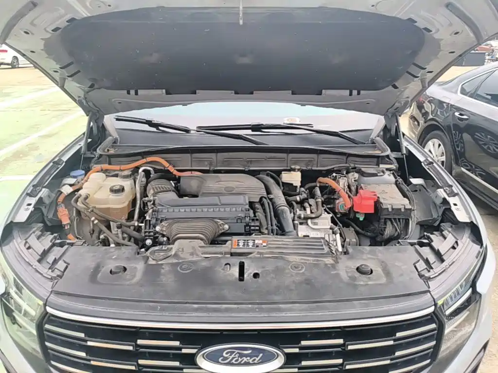 Ford Edge — миниатюра 20