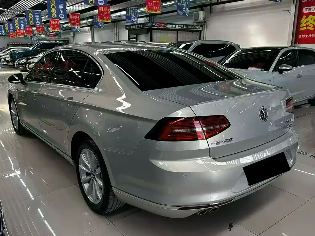 Volkswagen Magotan — миниатюра 6