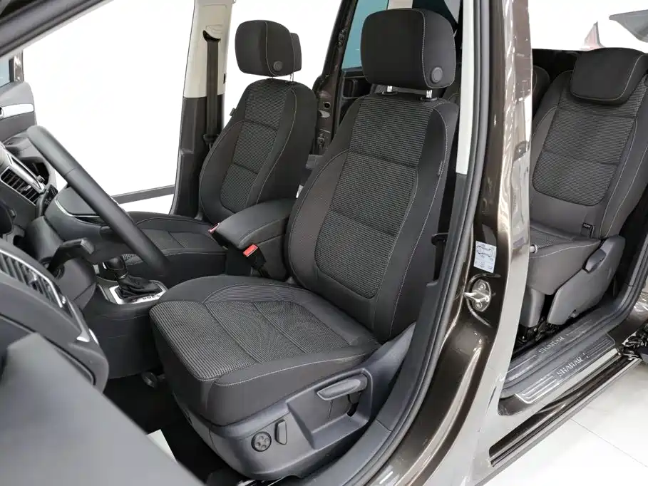 Volkswagen Sharan — миниатюра 7