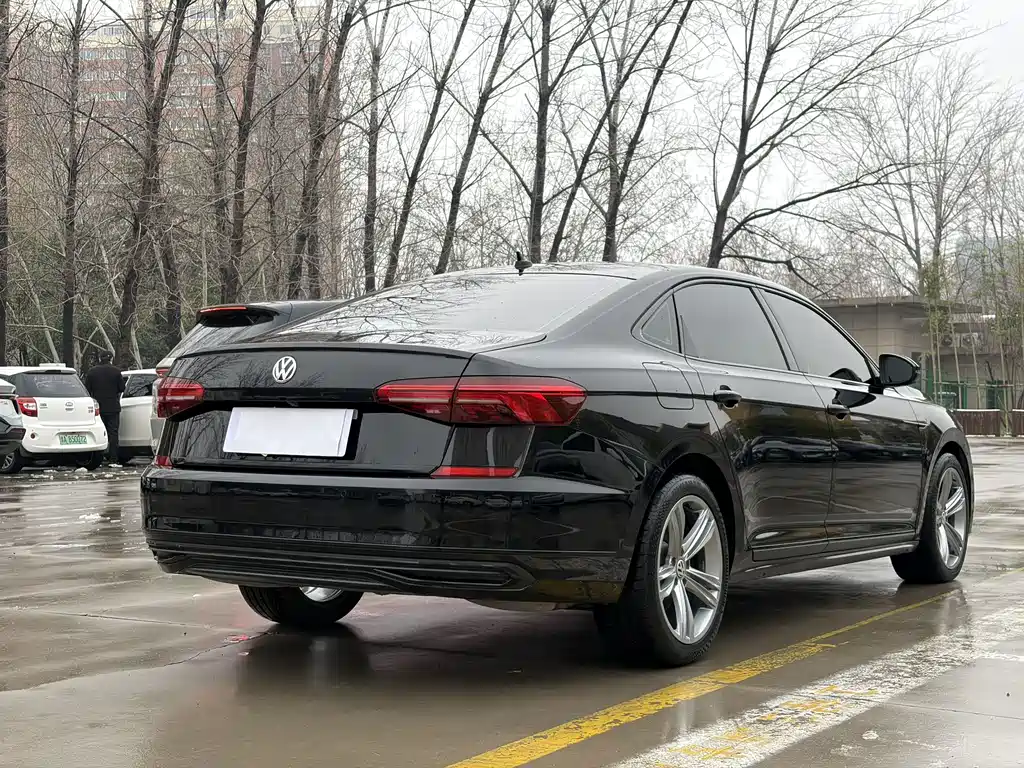 Volkswagen Passat — миниатюра 4