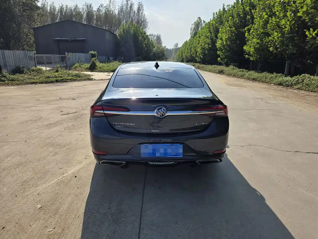Buick LaCrosse — миниатюра 5