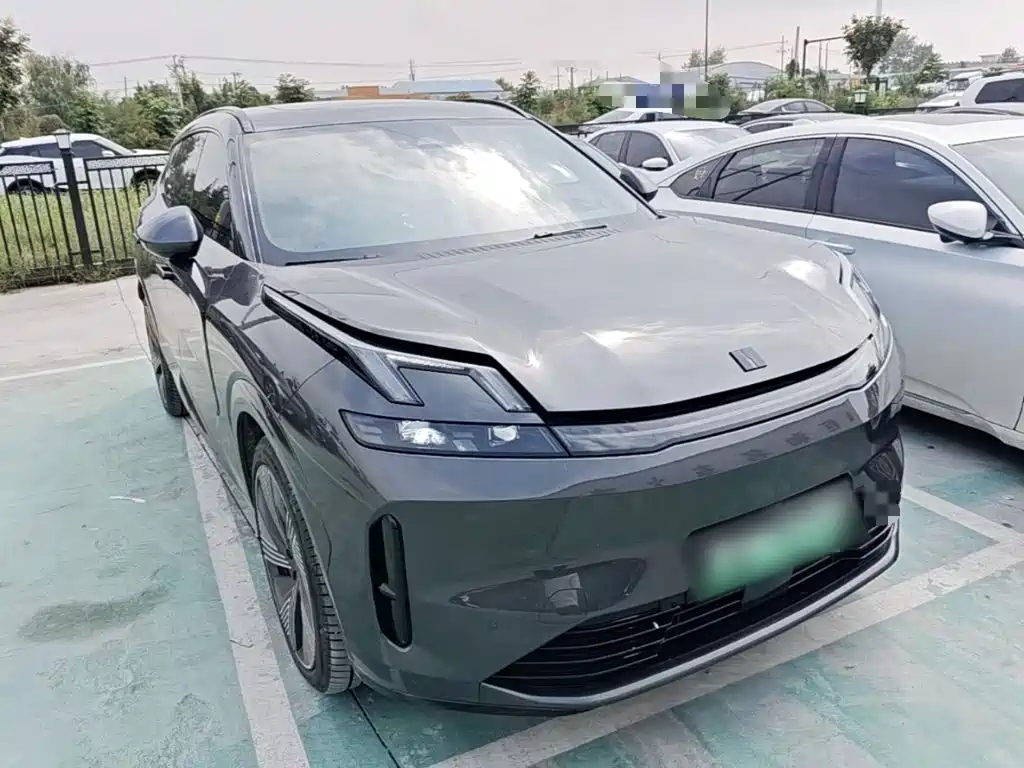 Lynk & Co 08 EM-P — миниатюра 4