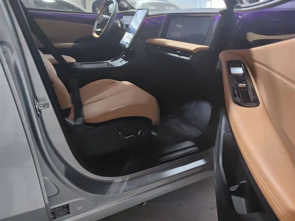 GEELY GALAXY GALAXY L7