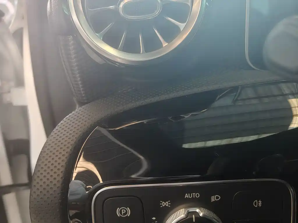 Mercedes-Benz A-Class — миниатюра 10