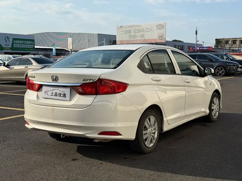 Honda City — миниатюра 22