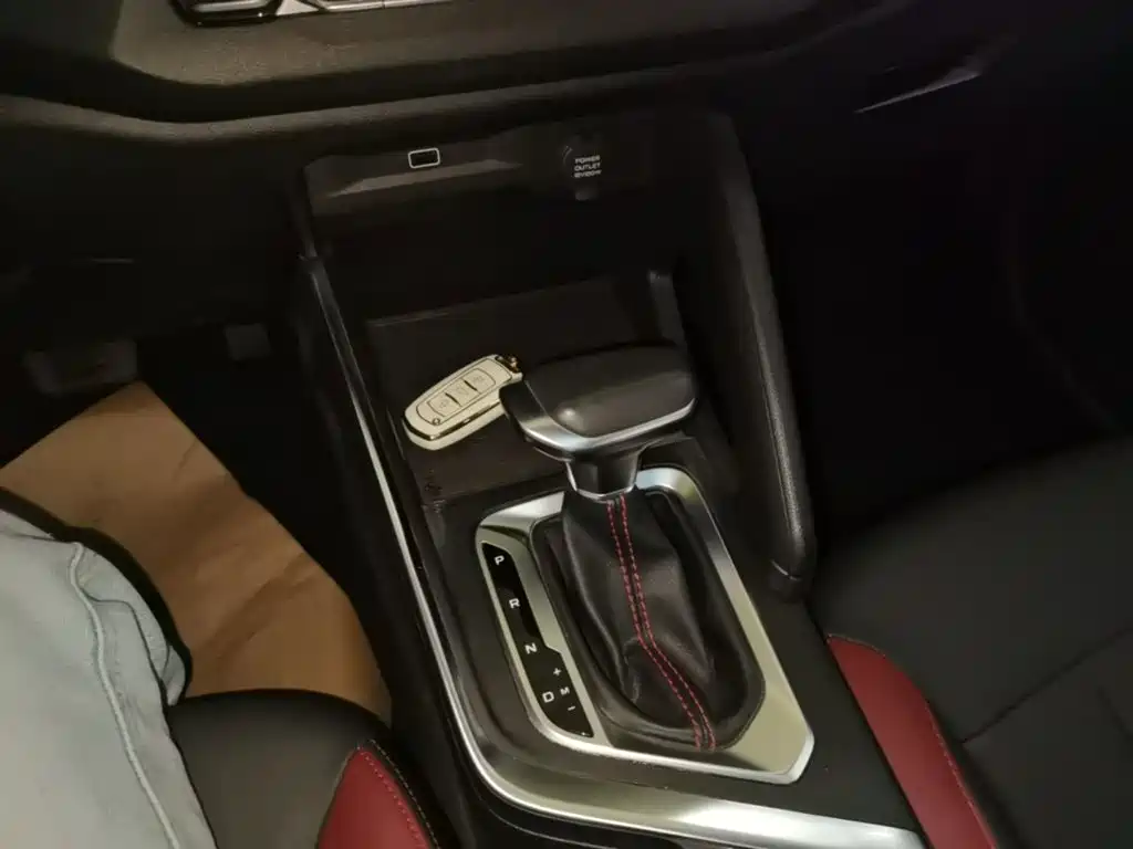 Geely Vision X3 — миниатюра 14