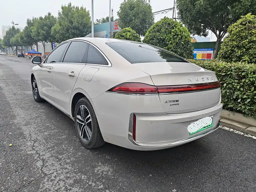 Roewe M7 DMH — миниатюра 11