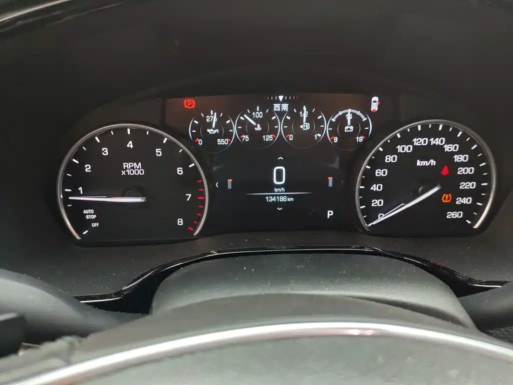 Cadillac XT5 — миниатюра 7