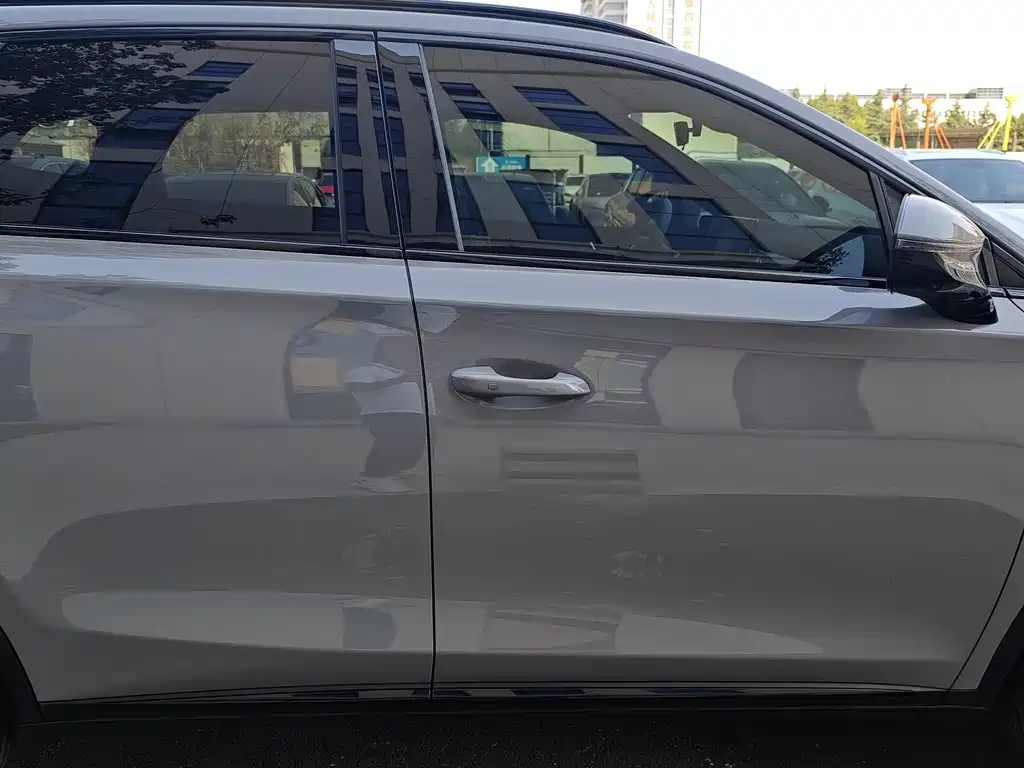 BYD Tang New Energy — миниатюра 21