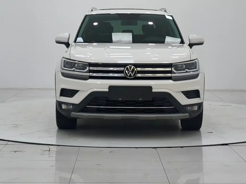 VOLKSWAGEN TUYUE