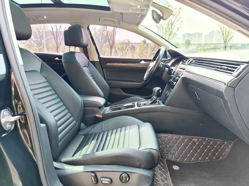Volkswagen Magotan 2018 330TSI DSG Luxury