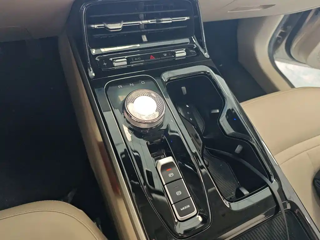 Wuling Xingguang — миниатюра 14