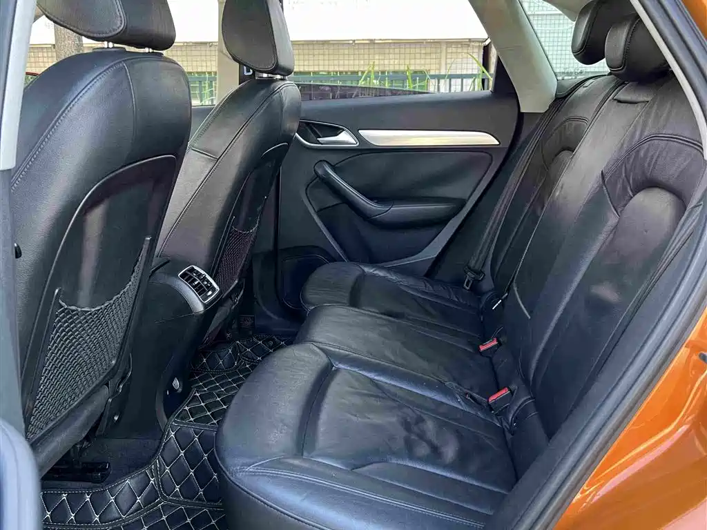Audi Q3 2015 30 TFSI Comfort