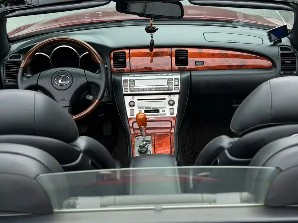 Lexus SC — миниатюра 5