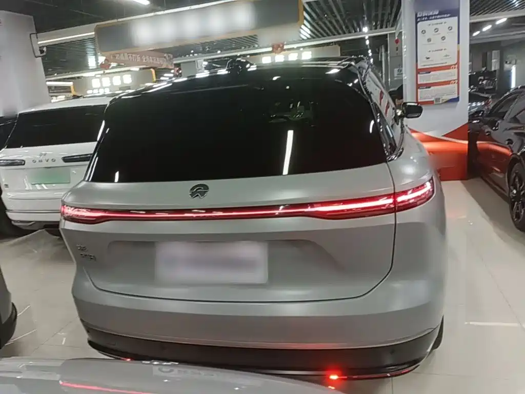NIO ES8 — миниатюра 6