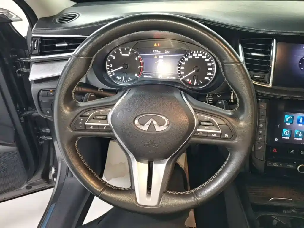 Infiniti QX50 — миниатюра 11