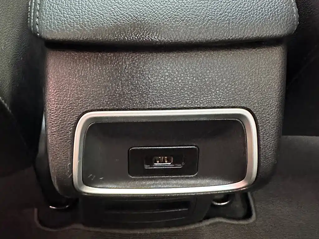 Geely Vision — миниатюра 16