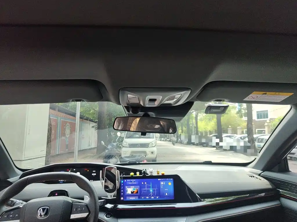 Changan UNI-V — миниатюра 19