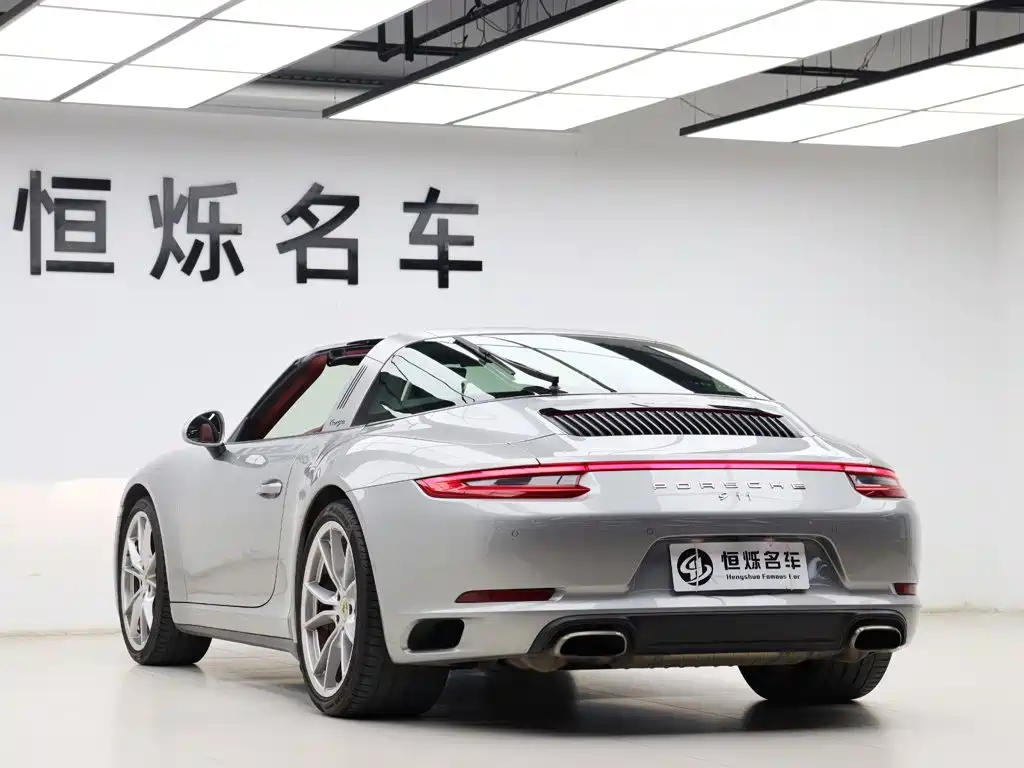 Porsche 911 — миниатюра 20