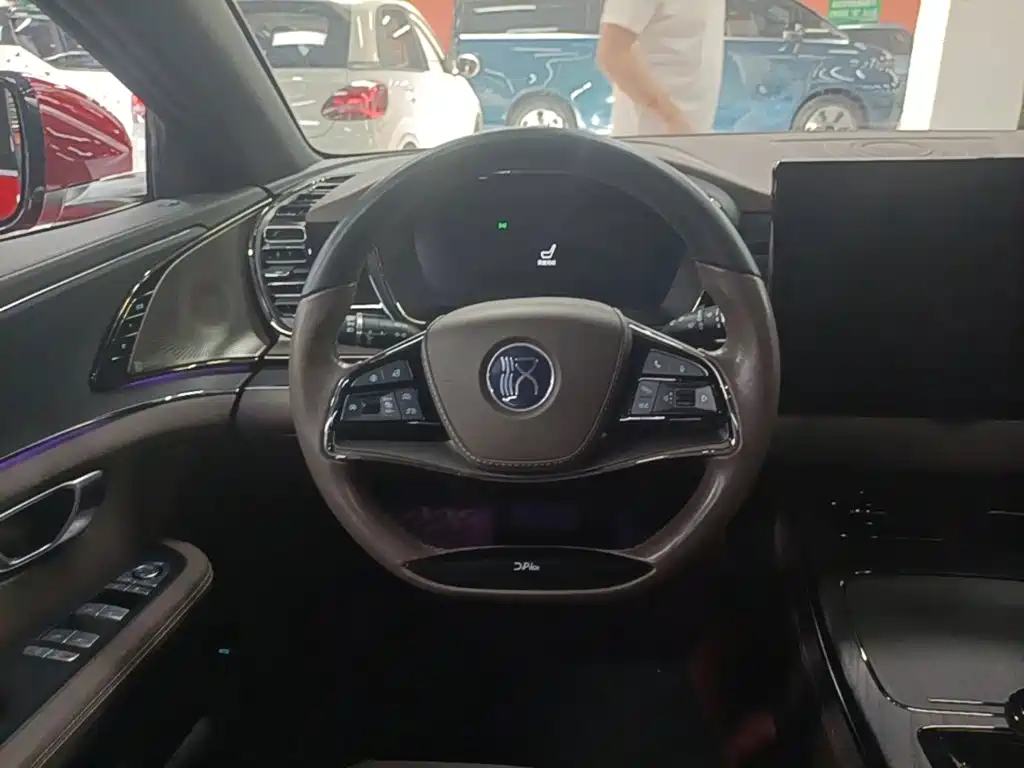 BYD Han — миниатюра 11