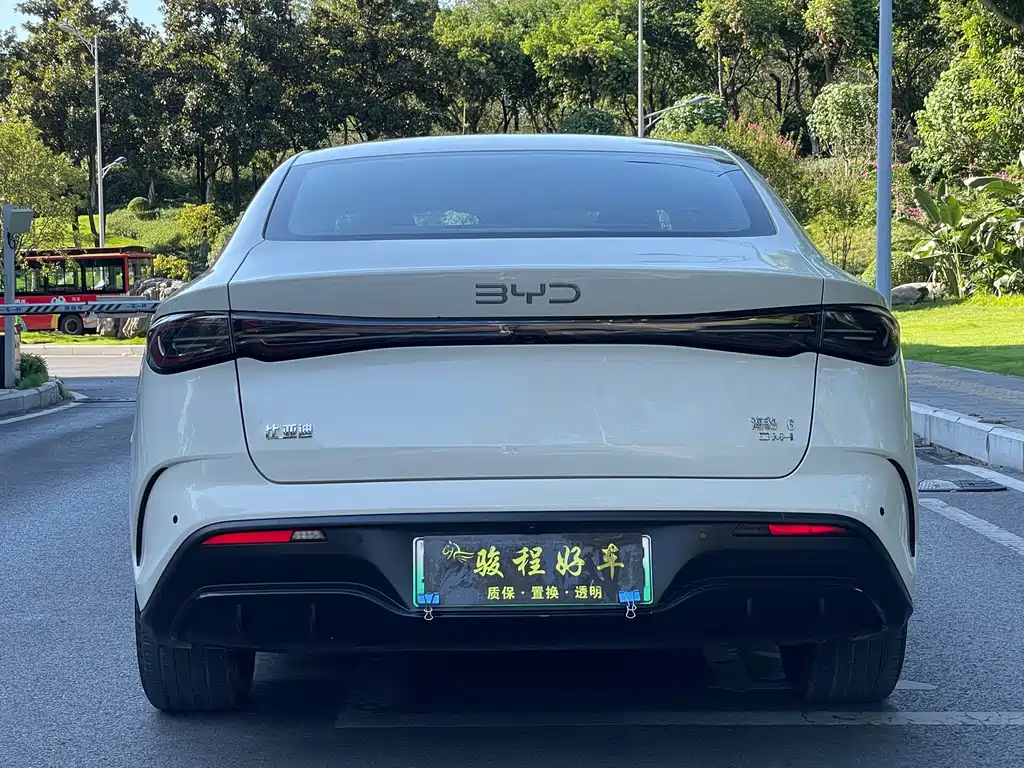 BYD Seal 06 — миниатюра 6