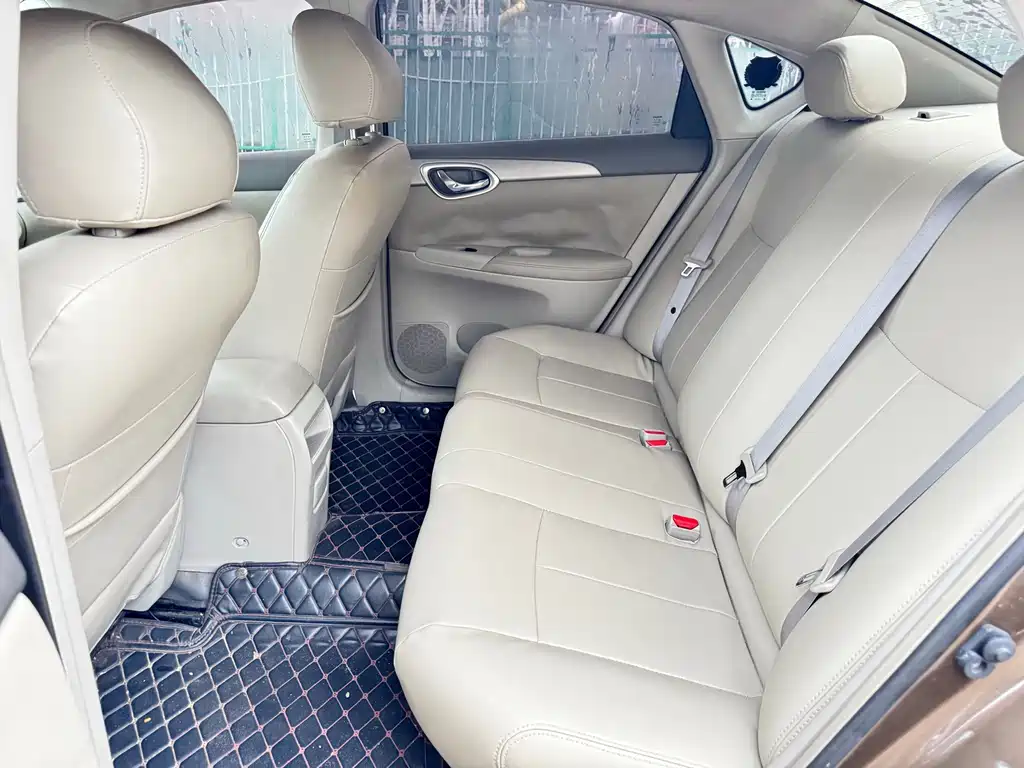 Nissan Sylphy — миниатюра 6