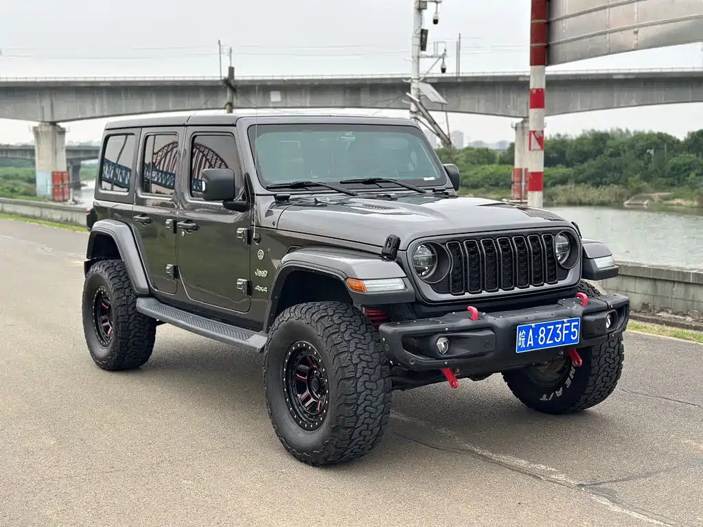 Jeep Wrangler — миниатюра 3