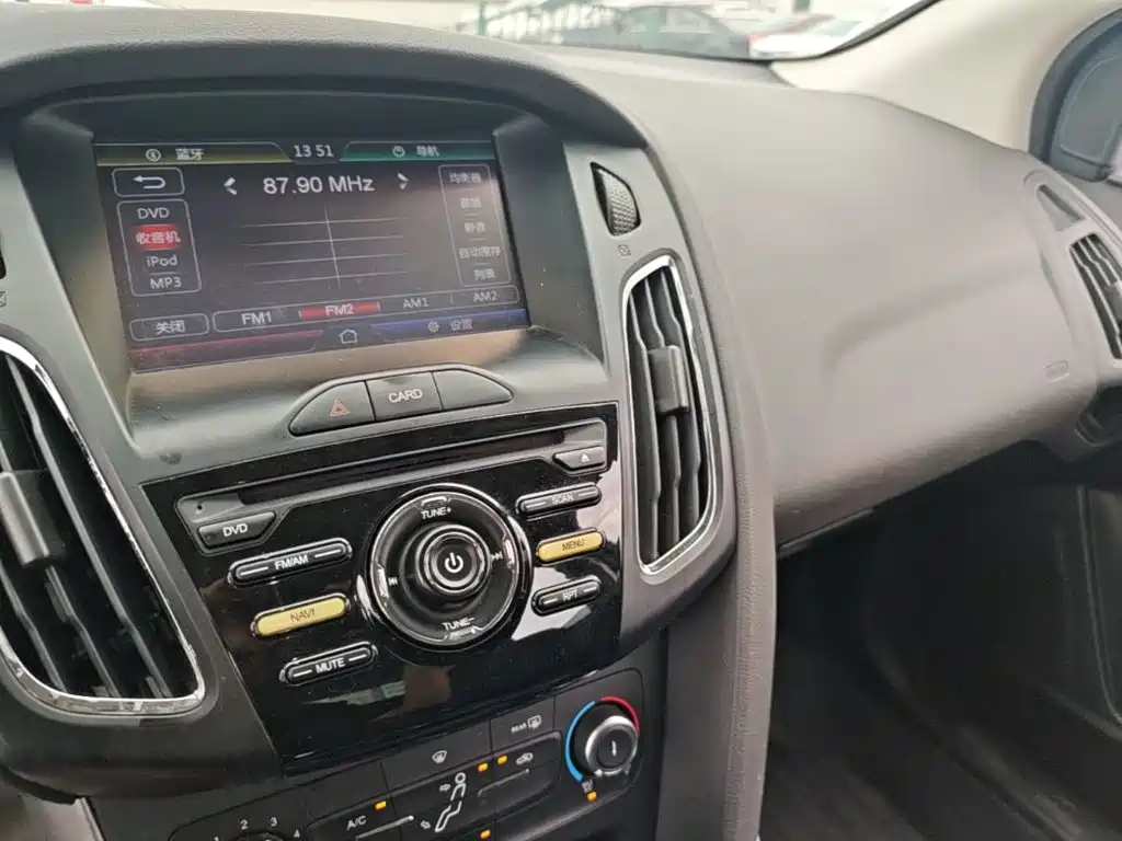 Ford Focus — миниатюра 13