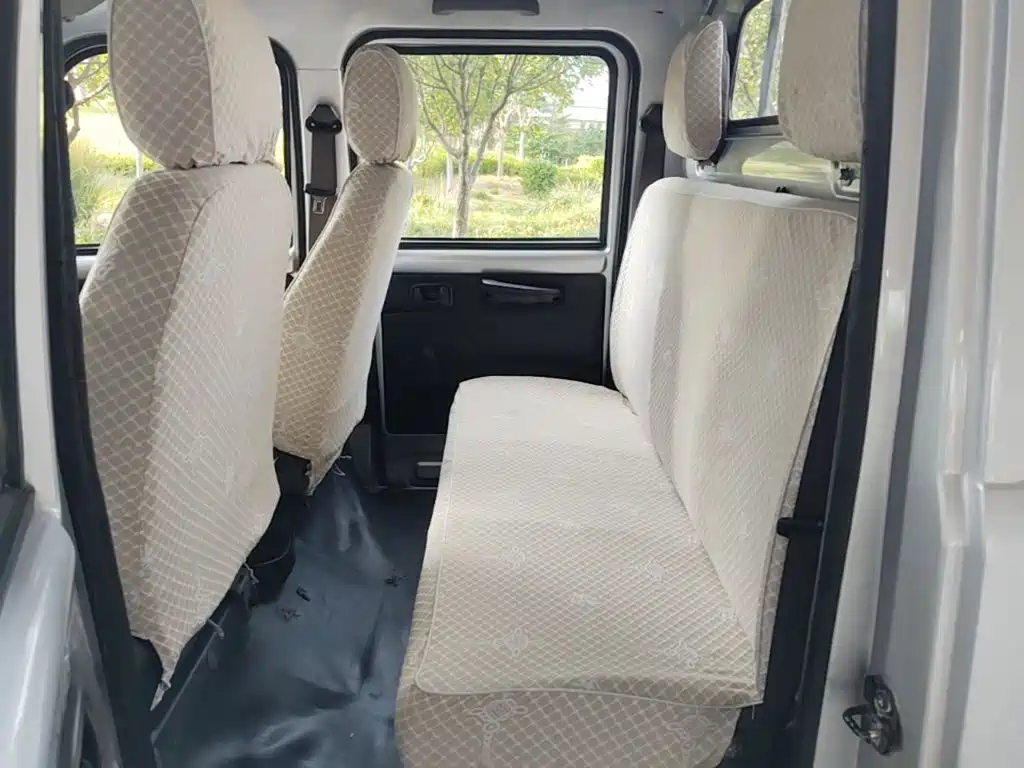 Wuling Rongguang Mini Truck — миниатюра 17