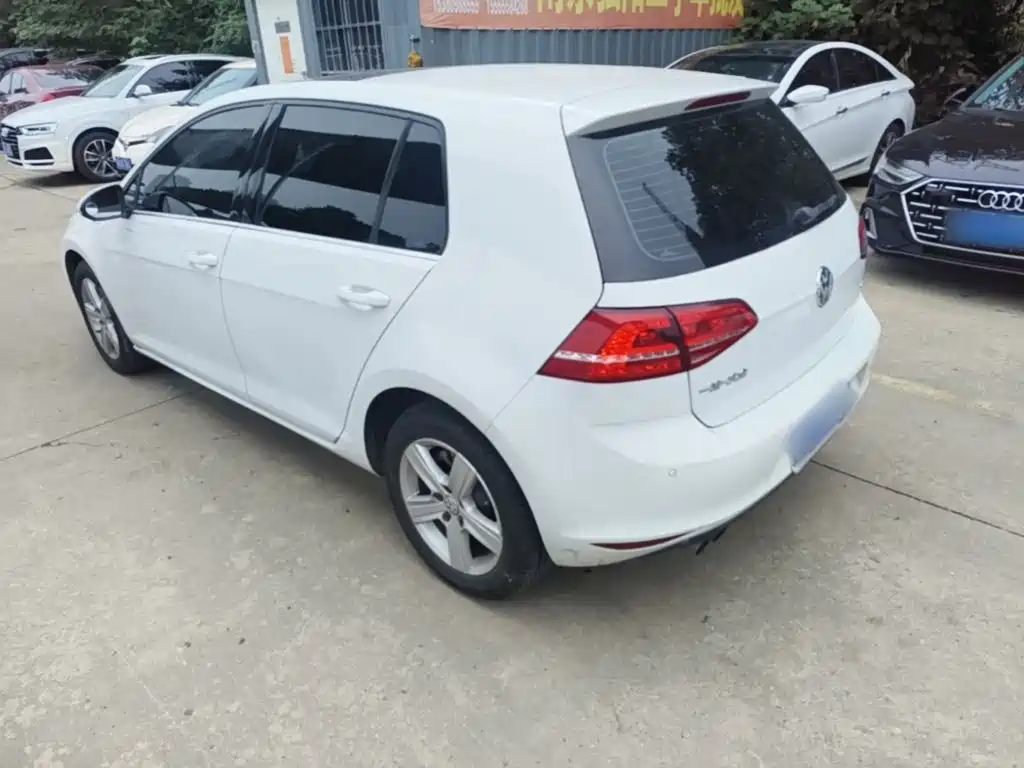 Volkswagen Golf — миниатюра 5