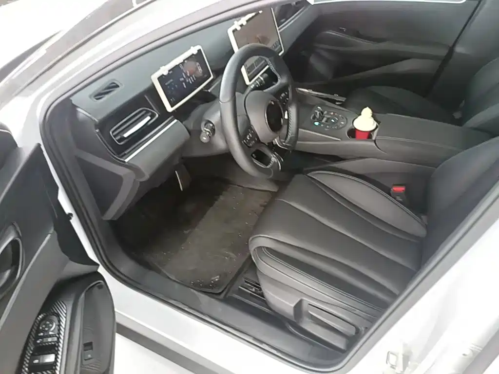 BYD Seal 06 — миниатюра 16