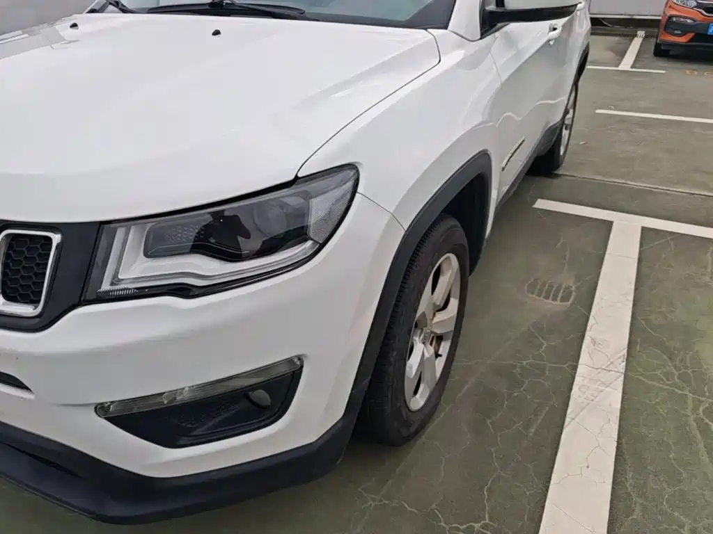 Jeep Compass — миниатюра 24