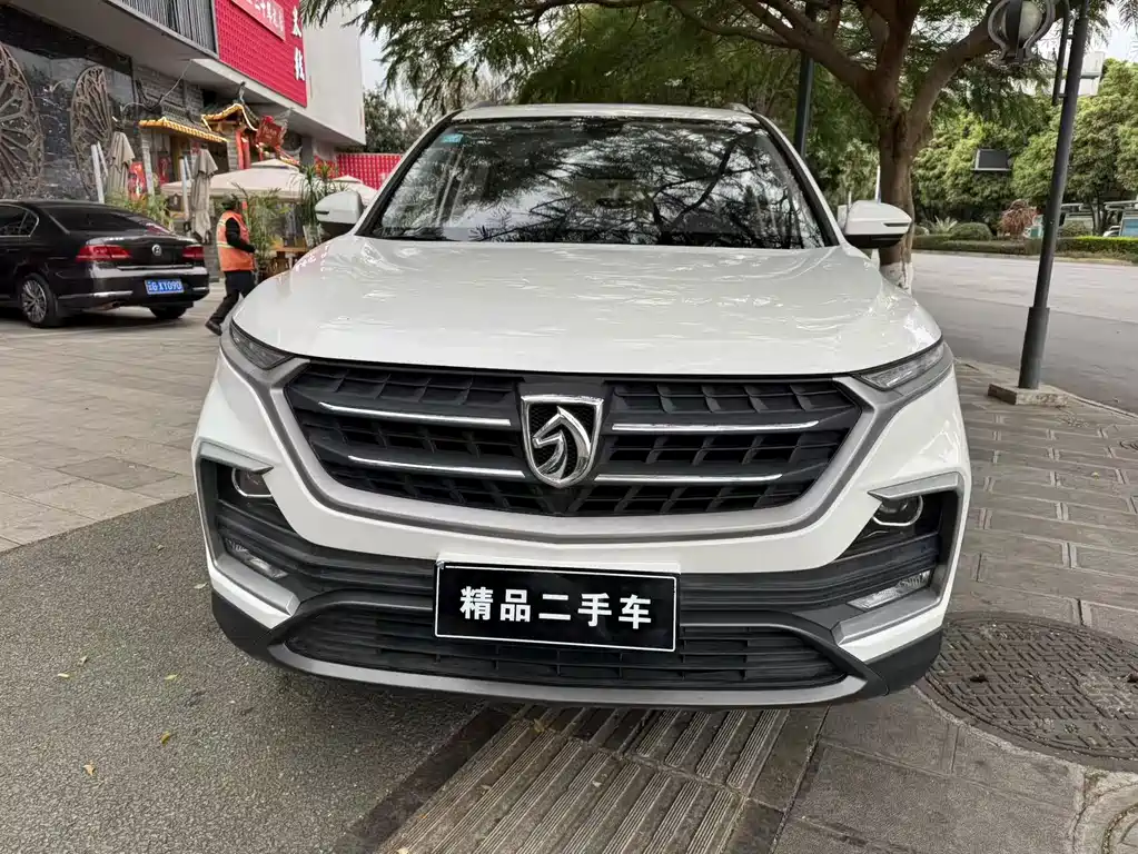 Baojun 530 — миниатюра 2
