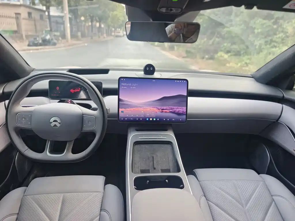 NIO ET5 — миниатюра 5