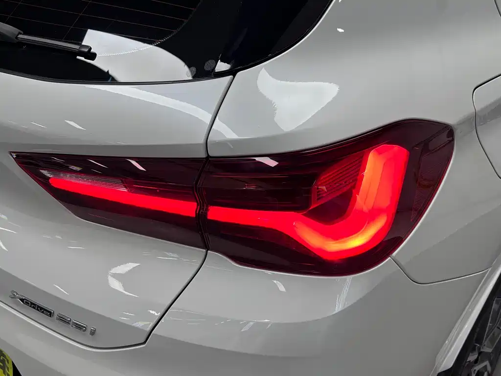BMW X2 — миниатюра 13