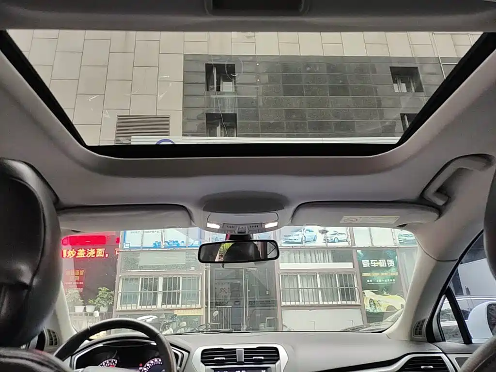 Ford Mondeo — миниатюра 18
