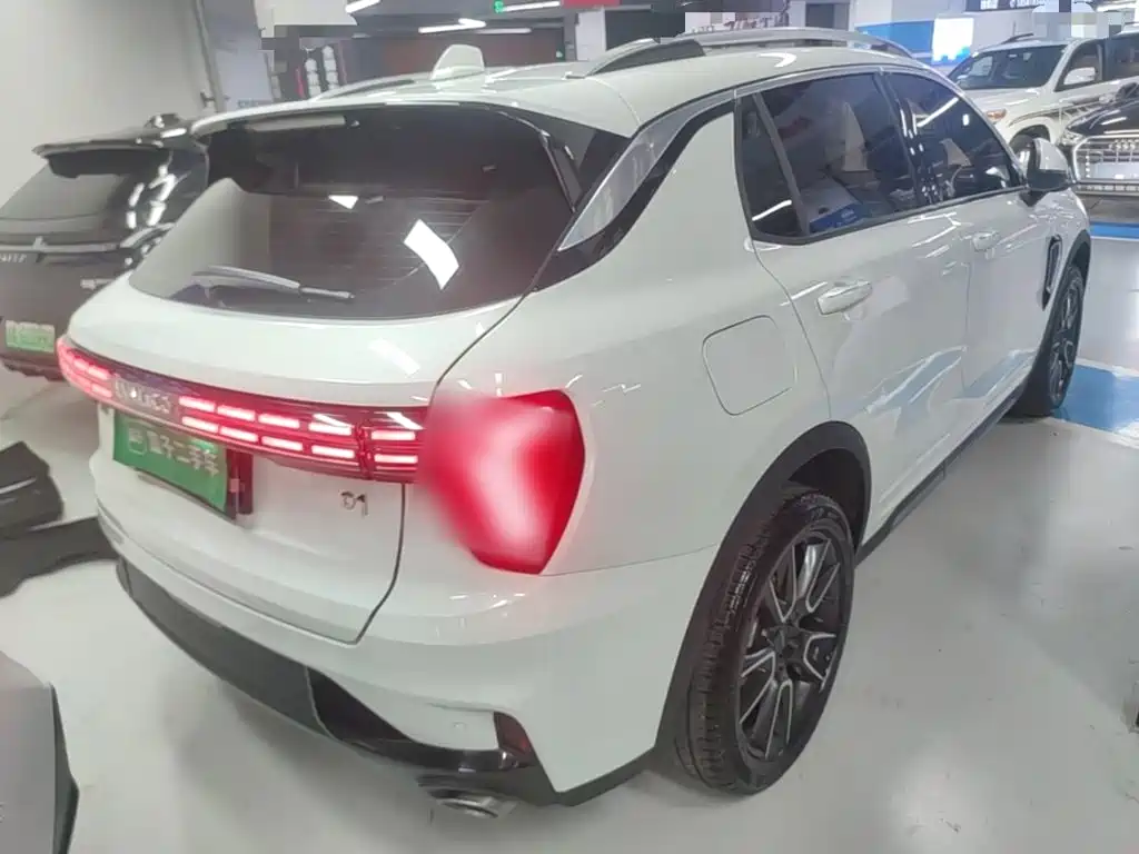 Lynk & Co 01 — миниатюра 7
