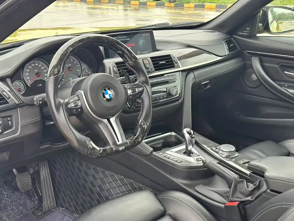 BMW M4 — миниатюра 7