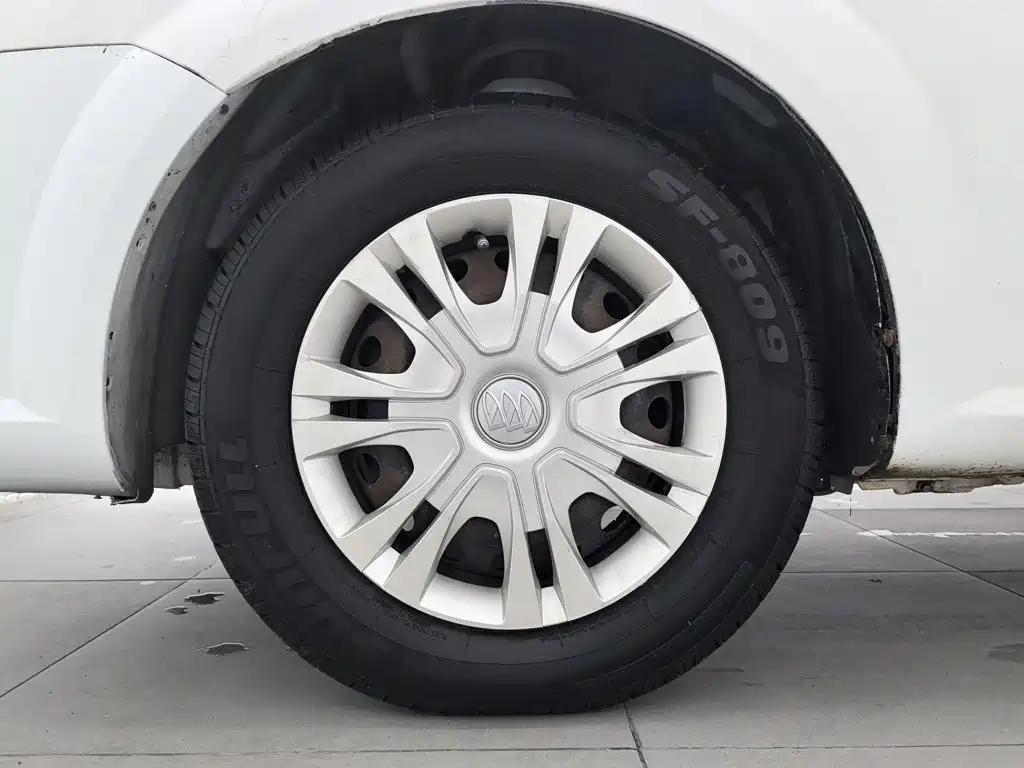 Buick Excelle — миниатюра 17