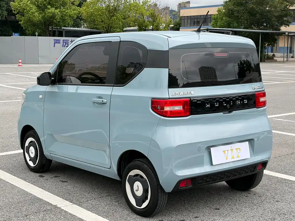Wuling MINIEV — миниатюра 4