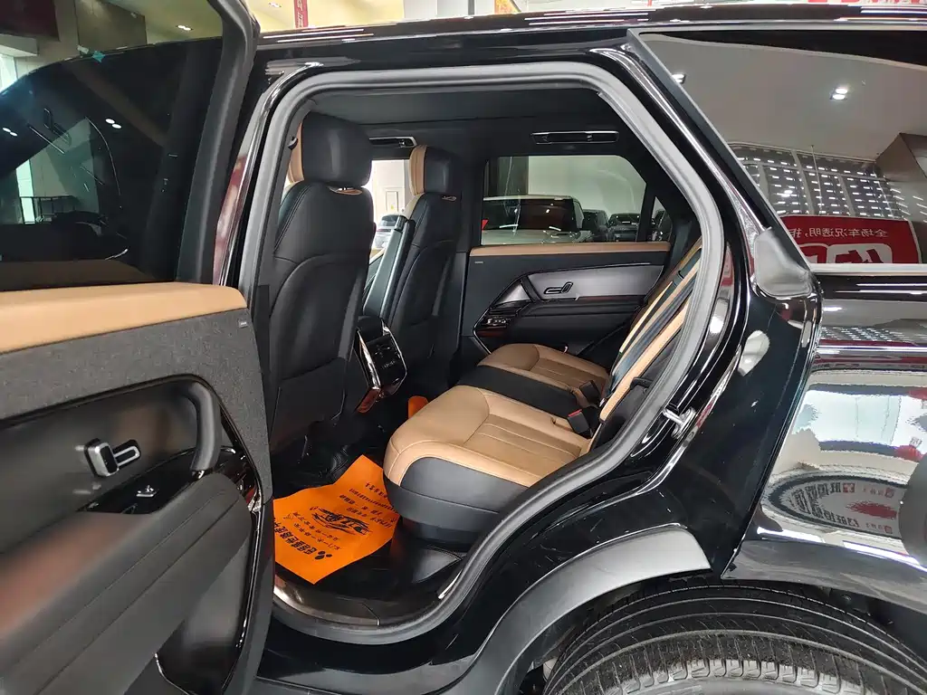 Land Rover Sport — миниатюра 11