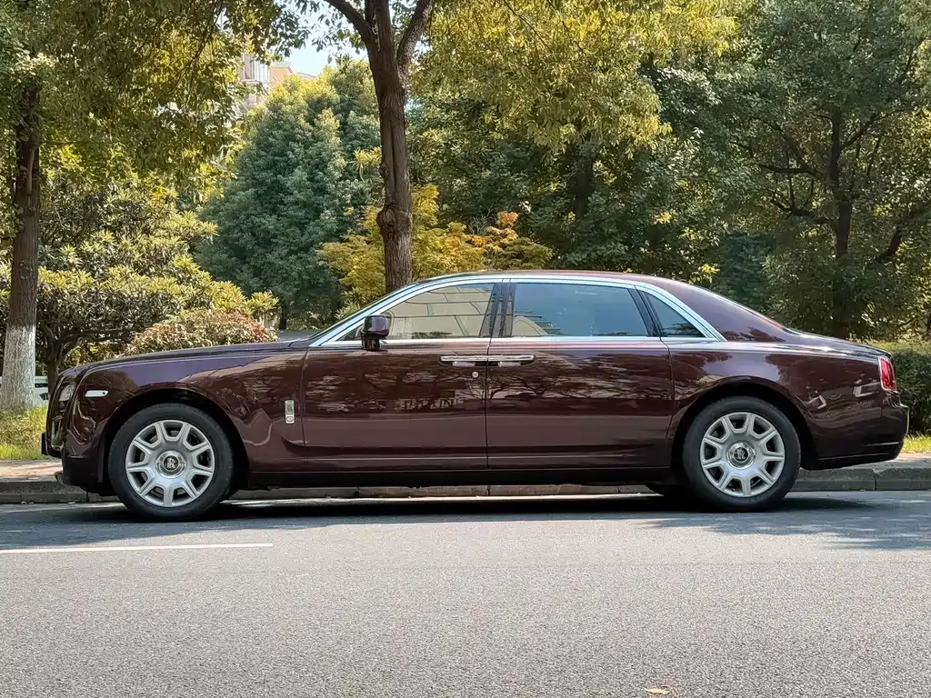 Rolls-Royce Ghost — миниатюра 24